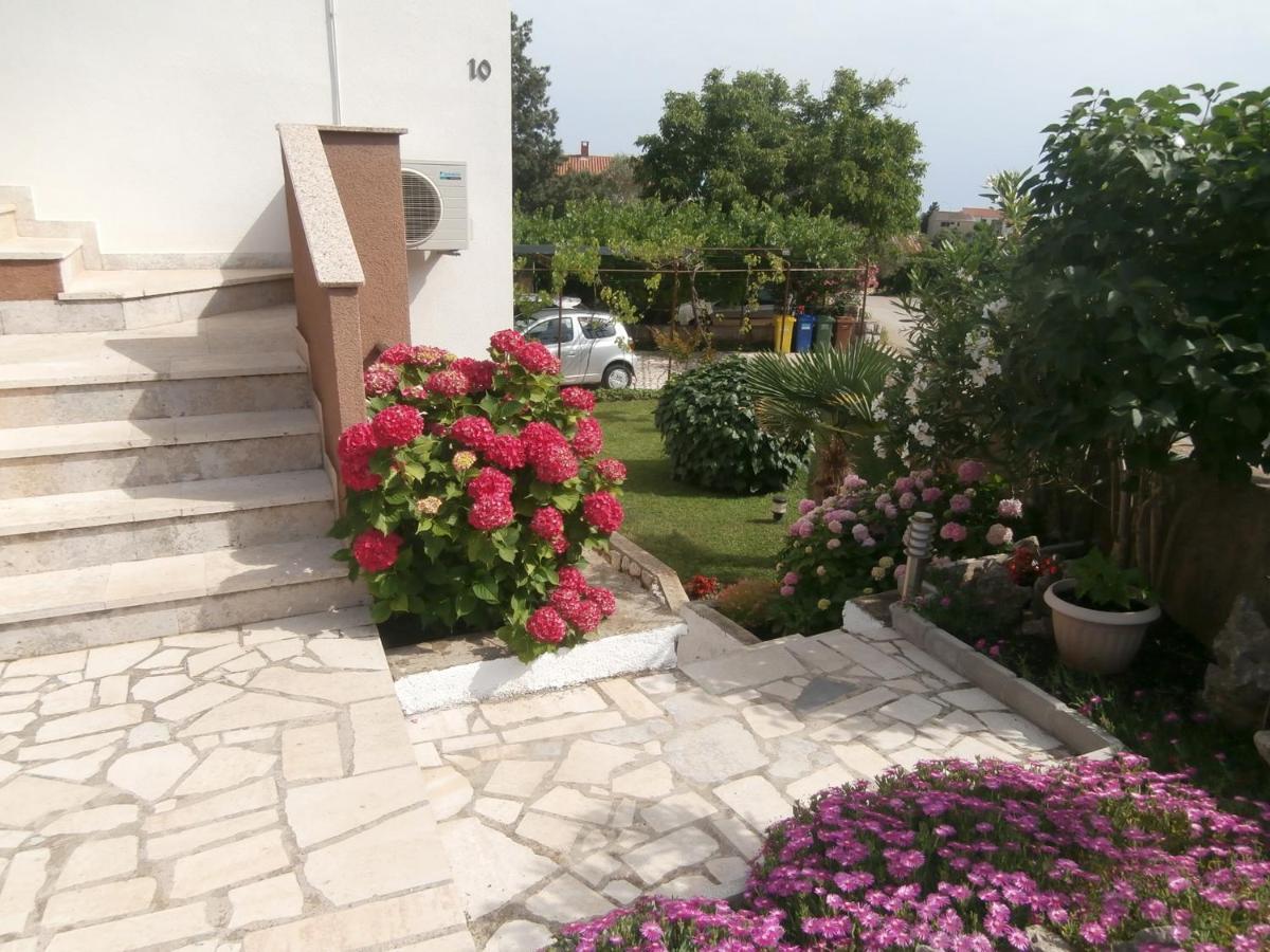 Apartments Mira Krk كرك المظهر الخارجي الصورة