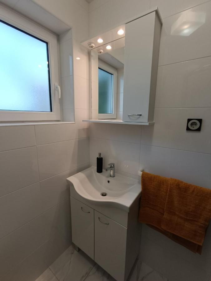 Apartments Mira Krk كرك المظهر الخارجي الصورة
