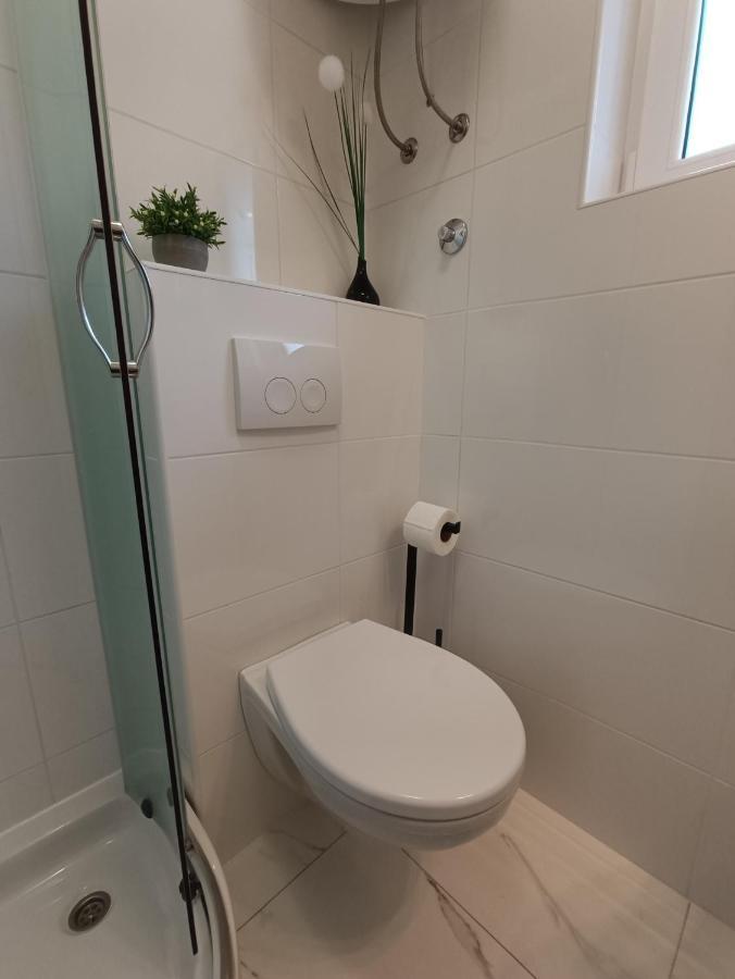 Apartments Mira Krk كرك المظهر الخارجي الصورة