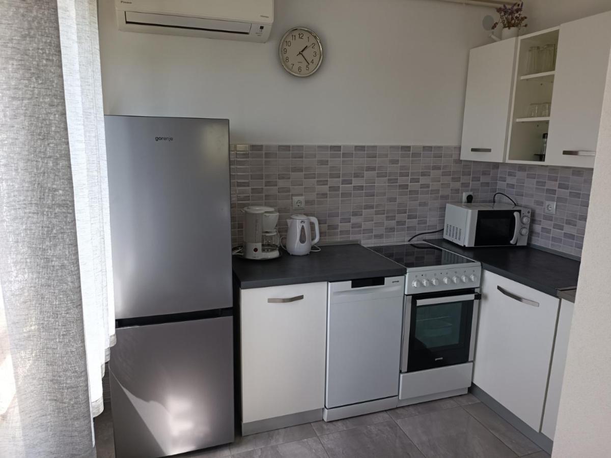 Apartments Mira Krk كرك المظهر الخارجي الصورة